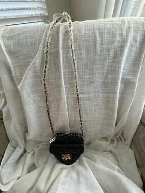 Bebe Quilted Crossbody Chain Bag - Women's Shoulder Purse